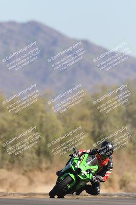 media/Oct-30-2025-Racers Edge (Thu) [[dabbdaf680]]/2-A Group/Session 5 (Turn 7)/